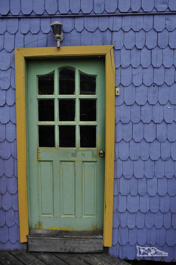 Arquitetura charmosa em Caleta Tortel, no sul do Chile